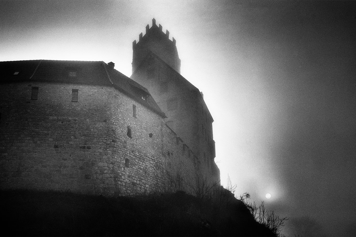 November - Burg Katzenstein